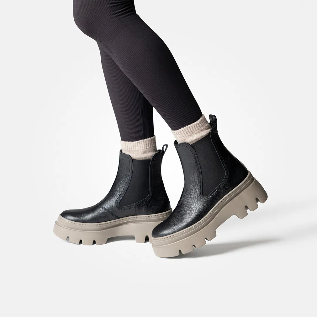 Paul Green SUPER SOFT Chelsea boots Black New